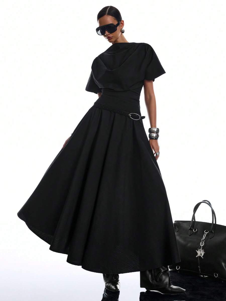 LYSMO Atasan Wanita Lengan Pendek Model Batwing Berlipit Warna Polos yang Membentuk Pinggang - Hitam - View 1