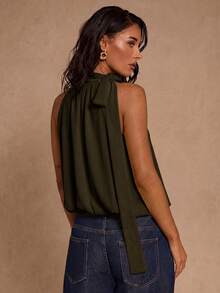 SHEIN Glamour 女款素色百褶掛脖休閒百搭日常外出上衣 - 綠色 - 查看 2