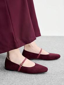 CUCCOO BIZCHIC 女款休閒百搭簡約通勤平底鞋 春季鞋 - 酒紅色 - 查看 4