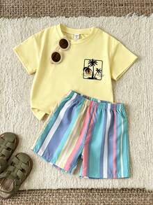 SHEIN Playful Pals 2件組 男童休閒時尚舒適圖案印花圓領落肩上衣與條紋印花短褲，適合春夏季、戶外玩耍、日常百搭、柔軟夏季服飾、度假 - 黃色 - 查看 5
