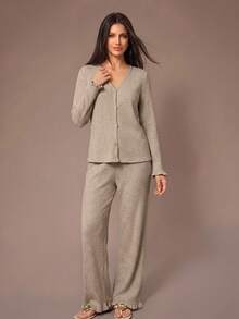 SHEIN 柔软罗纹针织荷叶边前襟纽扣装饰浪漫优雅家居服睡衣套装 - 杏色 - 查看 7