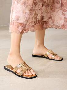 MOTF WOMEN'S SUMMER FASHION STREET CASUAL COMMUTE RIVET DECOR OPEN TOE FLAT SANDALS SPRING SHOES - Champagne - View 8