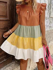 Breezaya Gaun A-line Wanita Ukuran Plus Terlaris dengan Leher Bulat dan Lengan Bergelombang, Elegan, Segar, Motif Garis-Garis Multi-Warna Kontras, Desain Patchwork Multi-Lapisan Berwarna-warni, Cocok untuk Perjalanan Sehari-hari, Jalan-jalan, Liburan, dan Bepergian - MultiWarna - View 1