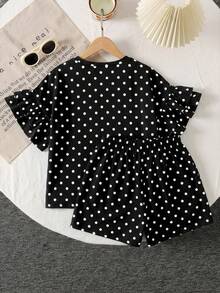 SHEIN Kids Tween Girl Fashion Casual Cute Knit Black And White Polka Dot Pattern Round Neck Short Sleeve Knit Striped Ruffle Sleeve T-Shirt And Striped Shorts 2pcs Set - Black - View 2