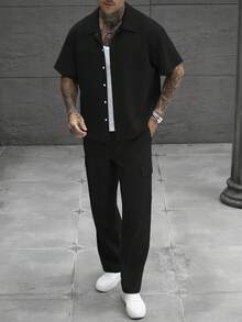 SLATEMANN 男士素色單排扣短袖襯衫與口袋長褲套裝，時尚款 - 黑色 - 查看 1