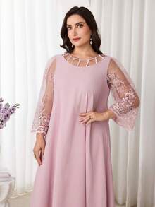 Al Najma Plus Size Women's Contrast Lace 3/4 Sleeve Elegant Arabic Style Dress - Dusty Pink - View 7