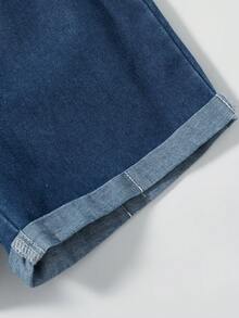 Souflis Souflis 2件組小男孩寬鬆休閒對比色POLO領設計3D刺繡上衣搭配牛仔水洗下擺短褲，對比色POLO領營造多層穿搭感，工藝精湛，新設計簡約時尚，展現男孩個性魅力，適合日常休閒與校園場景，適用於4-7歲兒童夏季穿著需求 - 白色 - 查看 6