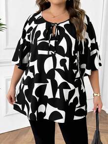 SHEIN CURVE+ CURVE PLUS /情人節/大尺碼女款領結領休閒百搭日常通勤中袖襯衫 - 黑與白 - 查看 6