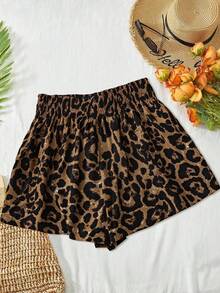 SHEIN LUNE Große Größen Leoparden-Muster Schrägtaschen Shorts für Strandurlaub, Flughafen, Damen Shorts - Verschiedenfarbig - Übersicht 1