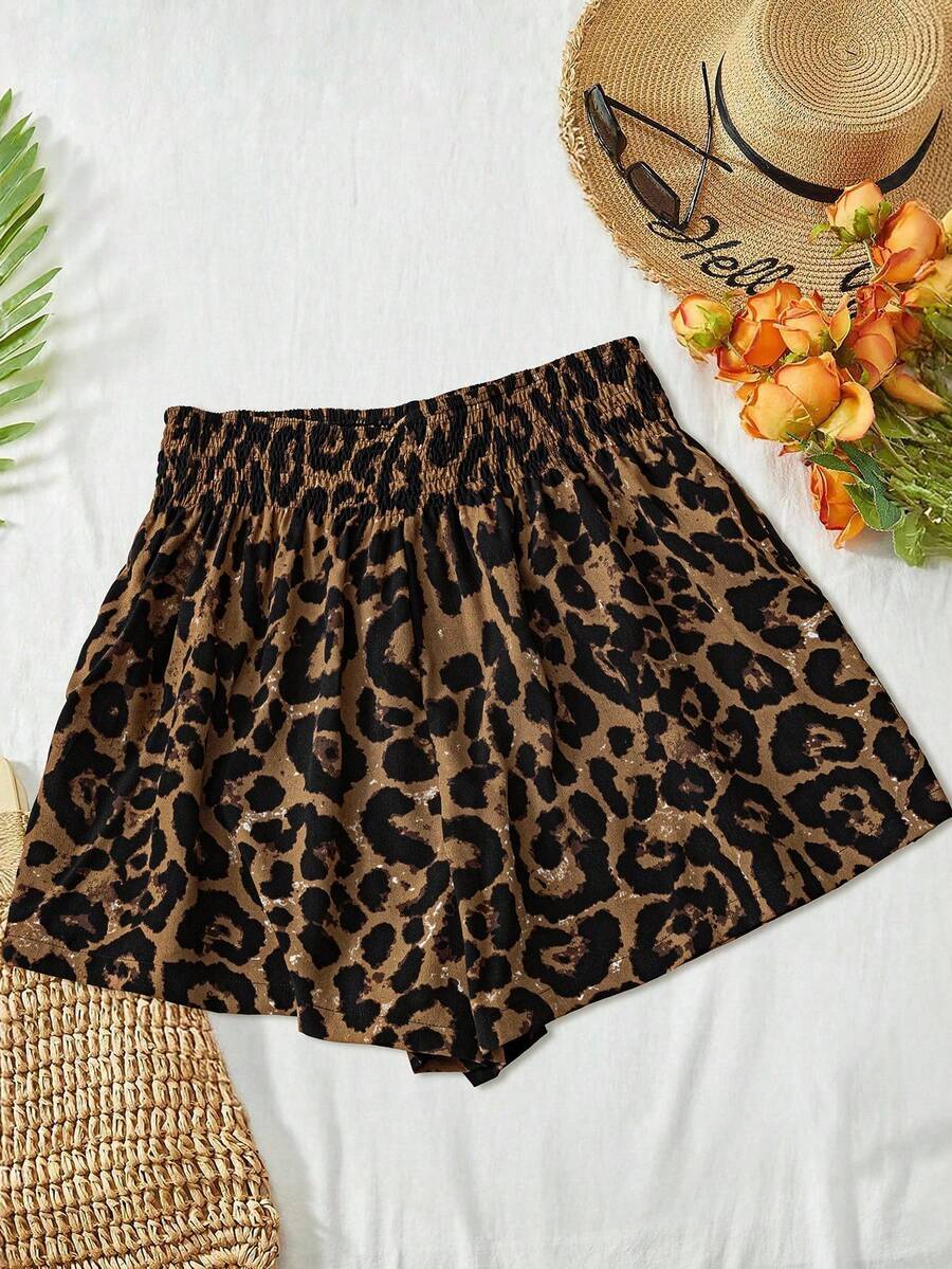 SHEIN LUNE Große Größen Leoparden-Muster Schrägtaschen Shorts für Strandurlaub, Flughafen, Damen Shorts - Verschiedenfarbig - Übersicht 1