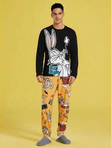 LOONEY TUNES X SHEIN Set de 2 piezas de ropa informal para hombre con camiseta de manga larga con estampado de retrato y pantalones con estampado total - Negro - Ver 4