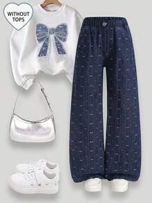 SHEIN Jeans de mezclilla casuales de moda dulce para niñas con moño, corazón y rayas de jacquard, cómodos de pierna ancha, cintura elástica plana, diseño de bolsillos, adecuados para el uso diario de niñas - Azul lavado oscuro - Ver 8