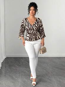 Elenzga Camiseta de talla grande para mujer de verano casual con estampado de rayas, cuello en V, manga corta, ajuste ceñido, simple y de moda, adecuada para uso diario - Marrón - Ver 7