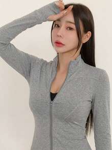 DAZY 女款素色彈性小立領修身長袖夾克運動休閒春秋冬 - 灰色 - 查看 5
