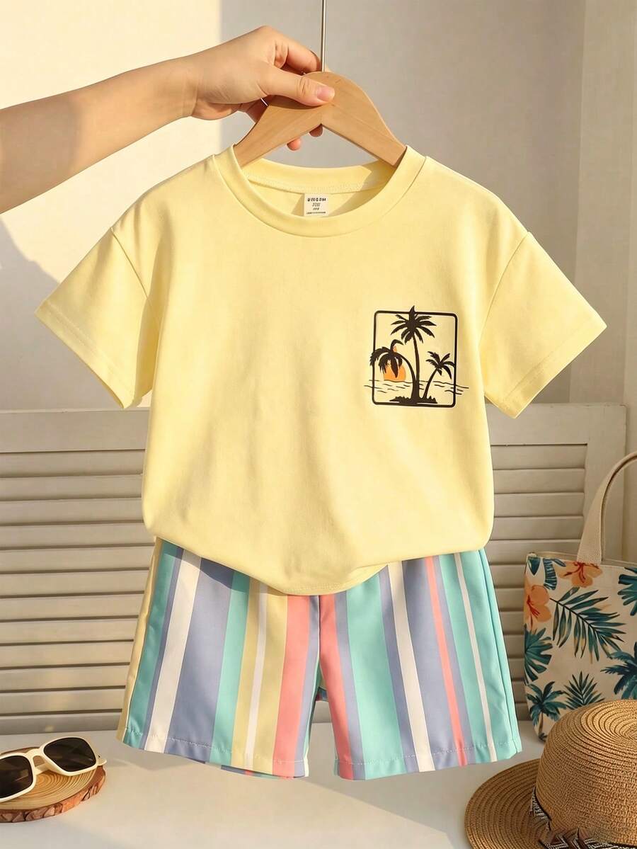 SHEIN Playful Pals 2件組 男童休閒時尚舒適圖案印花圓領落肩上衣與條紋印花短褲,適合春夏季、戶外玩耍、日常百搭、柔軟夏季服飾、度假 - 黃色 - 查看 1