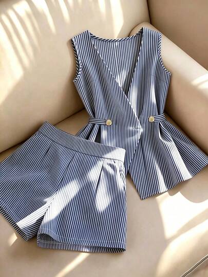 SHEIN Franclia Bộ vest gile và quần short sọc xanh trắng nữ, thời trang công sở thanh lịch tôn dáng eo, mẫu mới mùa hè 2 món