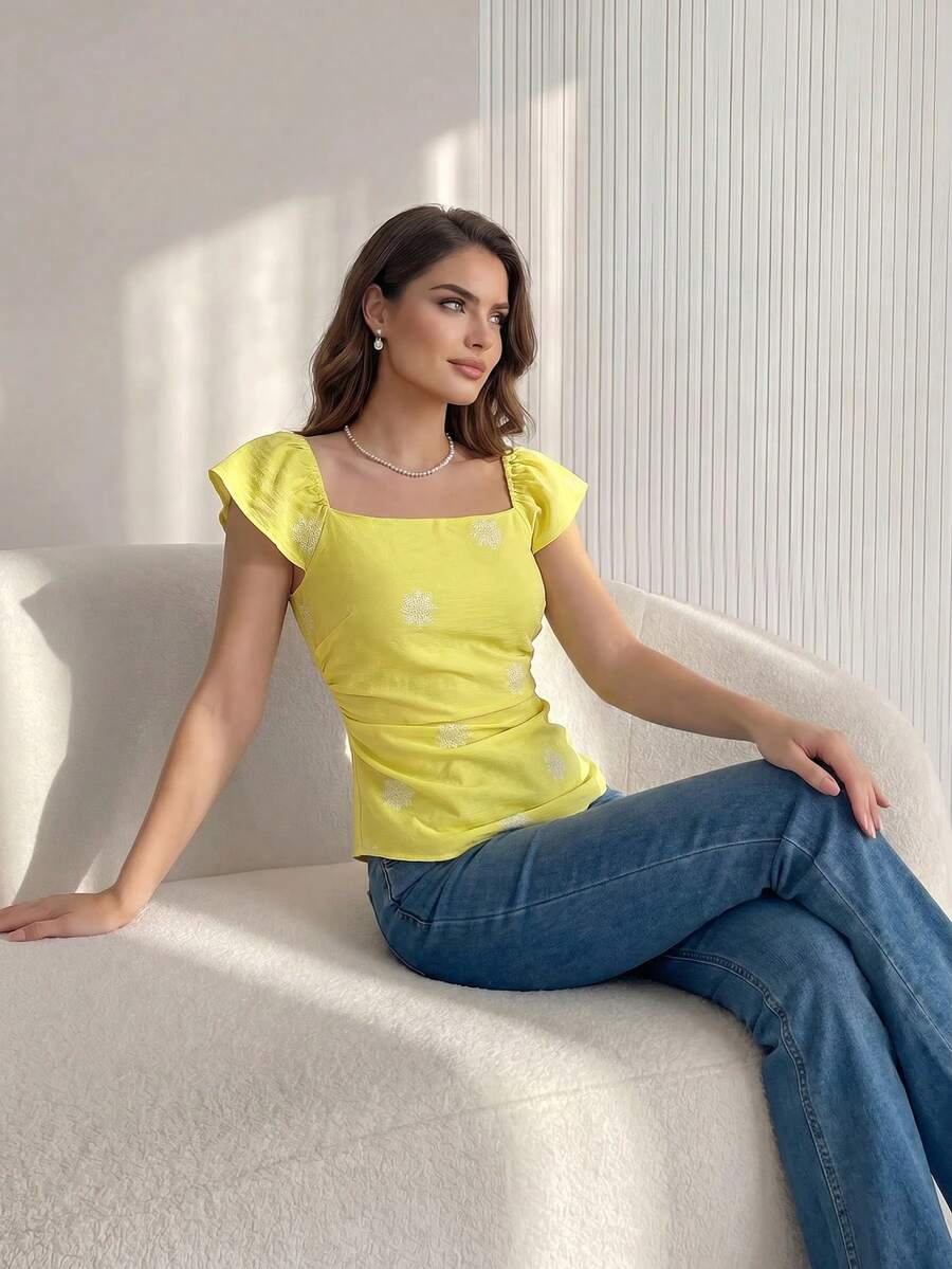 Modelyn Fashionable New Casual Elegant Pastel Yellow Summer Blouse For Women Vacation - Light Yellow - View 1