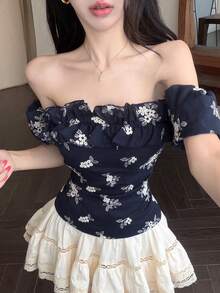 DAZY 夏季辣妹碎花露肩休閒度假婚禮宴會修身優雅短袖女款襯衫海軍藍碎花上衣 - 藏蓝色 - 查看 6