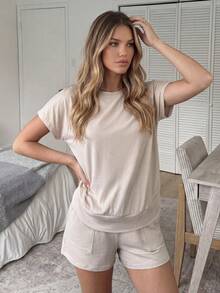 Easowa Conjunto de 2 piezas para mujer: Camiseta de cuello redondo y hombros anchos & Shorts de pierna ancha con cintura elástica y bolsillos inclinados, tela de algodón rastreable cómoda, estilo casual relajado elegante de estilo Old Money para ir al trabajo y vacaciones primavera/verano - Albaricoque - Ver 6