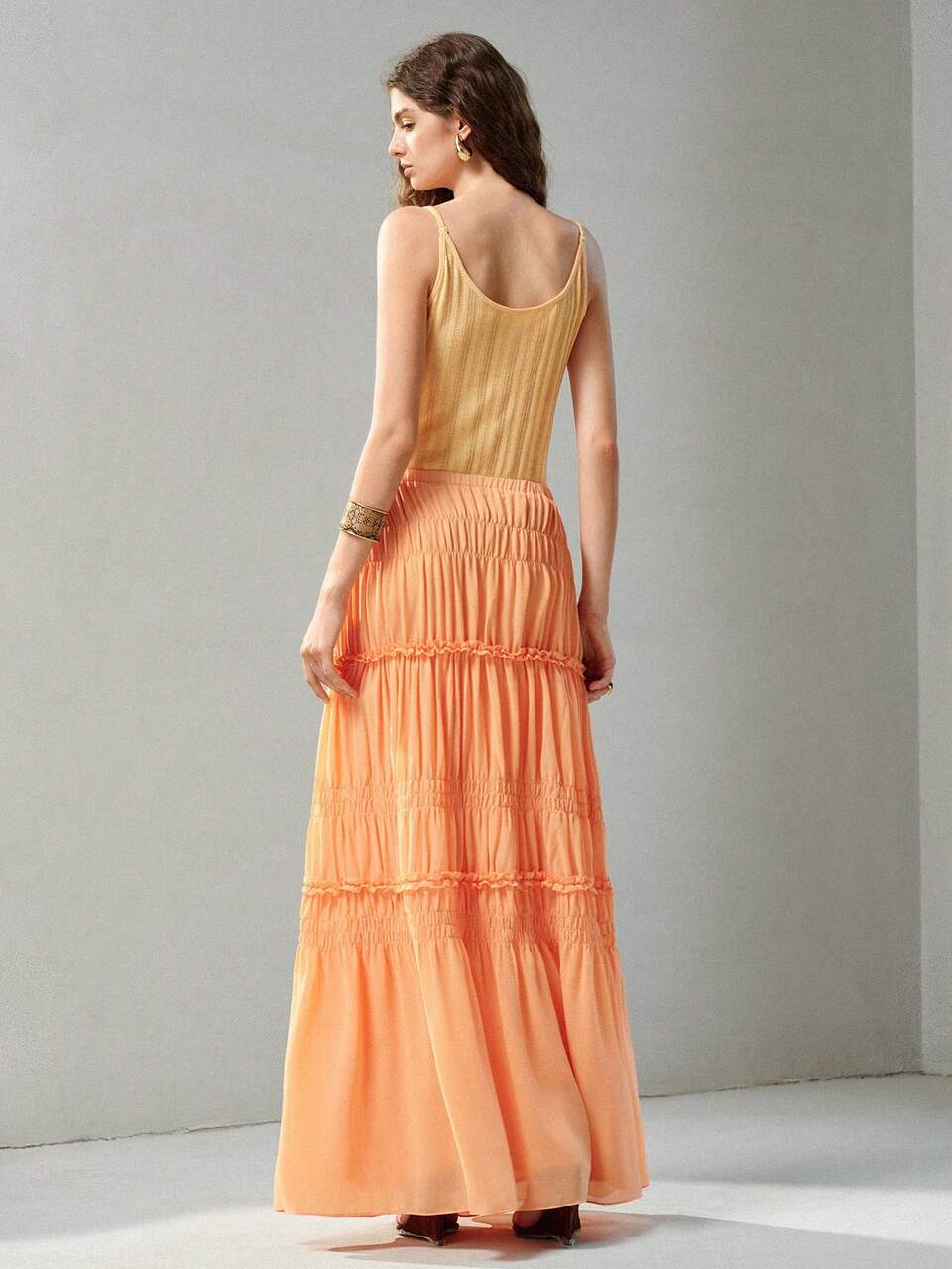 SOLID COLOR ELASTIC WAIST GATHERED EXTRA LONG SKIRT