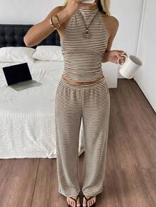 SHEIN EZwear 棕色針織條紋掛脖露背上衣與長褲套裝 - 棕色 - 查看 3