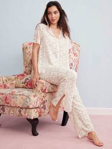 Elorette Conjunto de pijama con hombros descubiertos, manga corta, encaje floral de glicinia y parches semitransparentes - Albaricoque - Ver 6