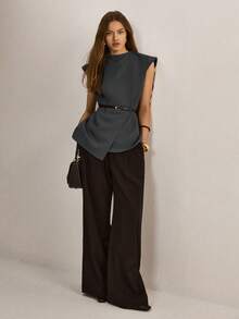 ATUI Studio Top casual versátil de unicolor para uso diario y salidas de mujer - Gris Oscuro - Ver 2