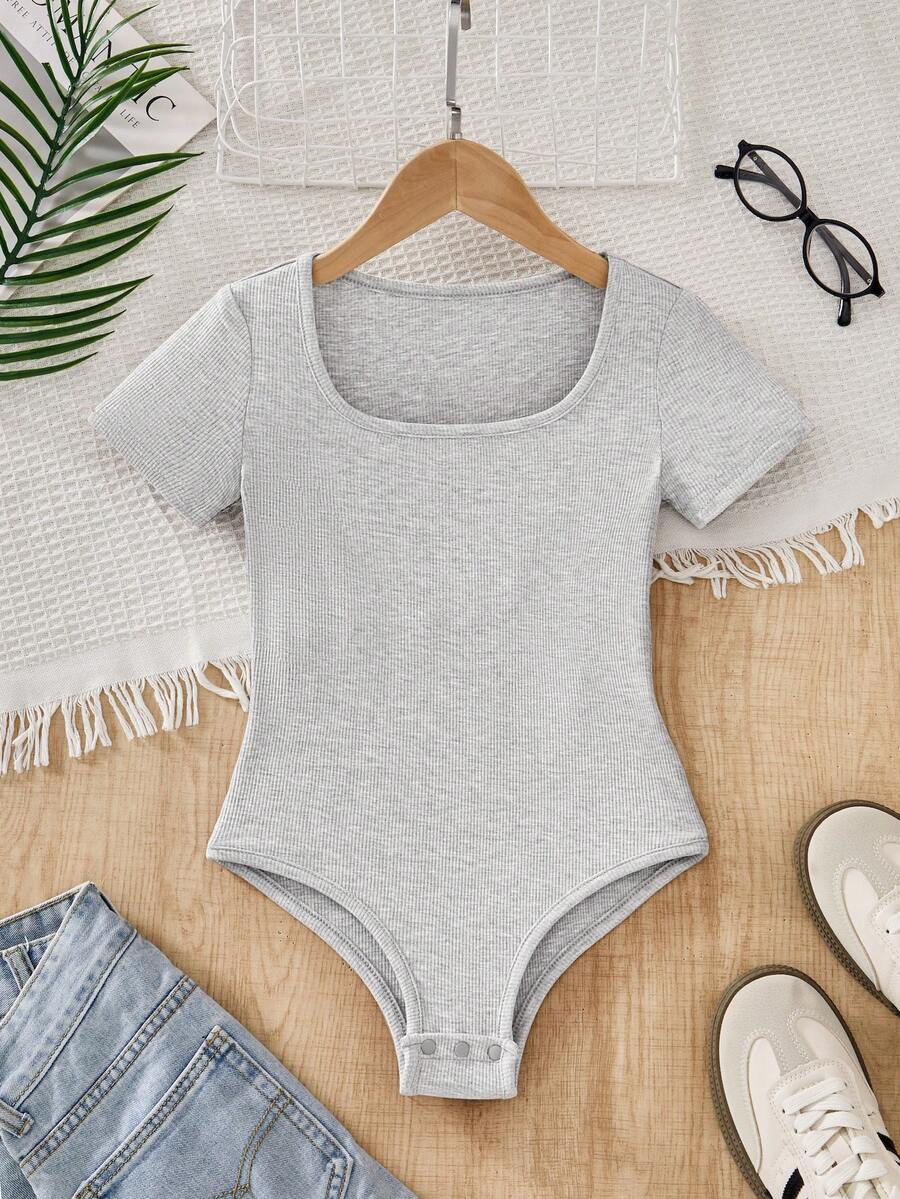 Body de manga corta blanco de punto para niñas preadolescentes, color liso, versátil, estilo callejero, para primavera/verano - Gris - Ver 1