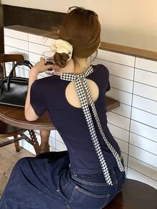 DAZY 蝴蝶結刺繡寬鬆短袖圓領女款T恤 - 藏蓝色 - 查看 4