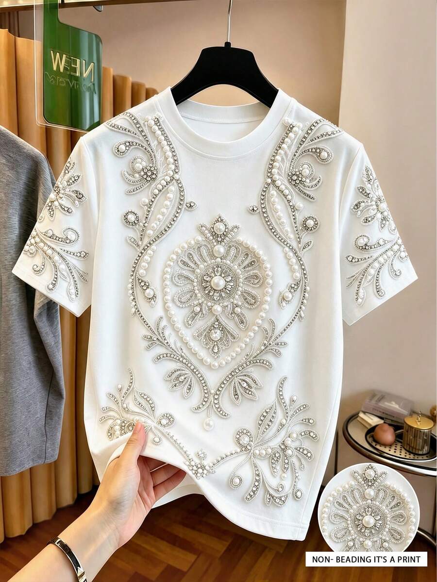 Resyla 大码女式白色巴洛克印花奢华休闲/工作圆领短袖T恤 - 彩色 - 查看 1