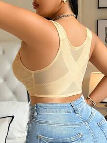 DesireSculpt 1pc Plus Size Front Closure Lace Patchwork Lingerie - Apricot - View 2