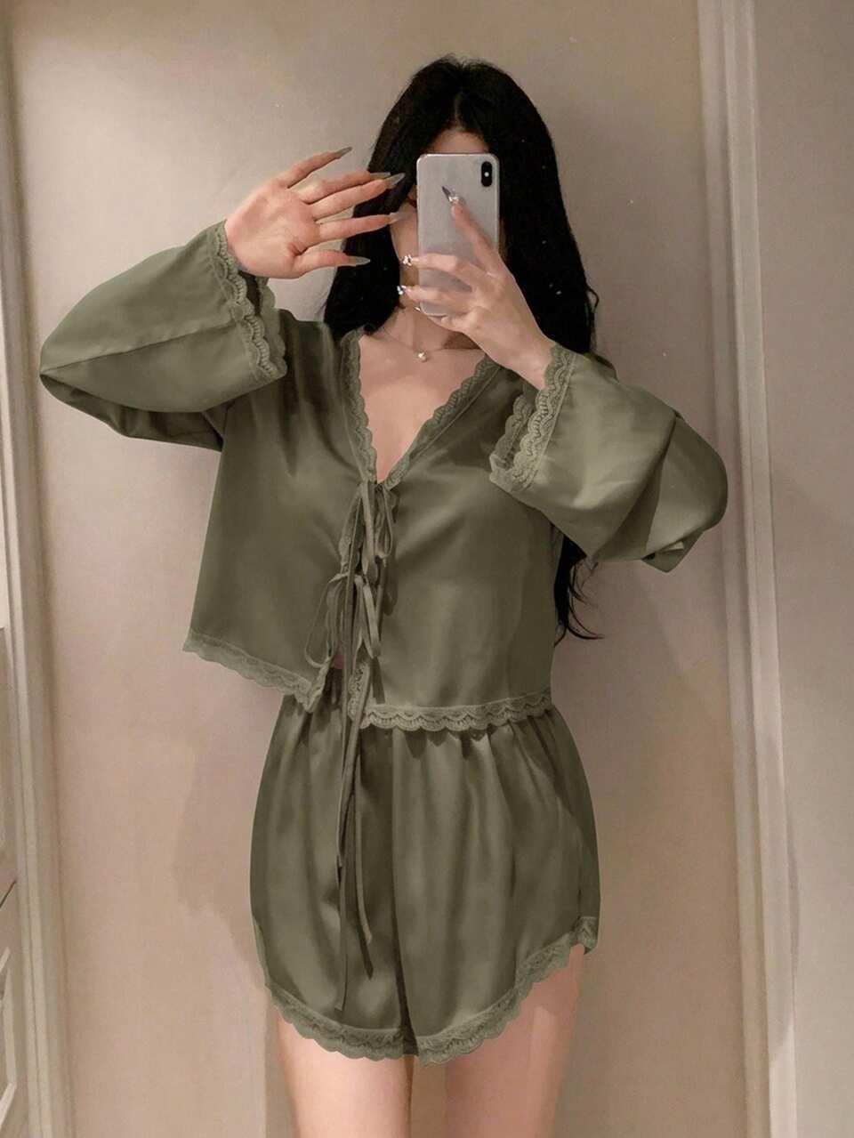 Romantic Lace Patchwork Satin Lace-Up Top And Ultra Short Pajama Shorts 2pcs Set Women's Sleepwear