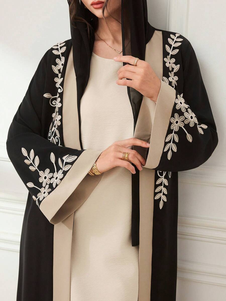Al Najma 女款花卉刺繡長袖寬鬆優雅阿拉伯長袍 - 黑色 - 查看 1