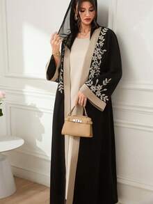 Al Najma 女款花卉刺繡長袖寬鬆優雅阿拉伯長袍 - 黑色 - 查看 5