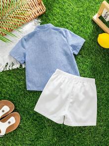 SHEIN 2件/套 青少年男童休閒舒適百搭條紋小立領短袖襯衫與短褲套裝 - 彩色 - 查看 3