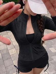 DAZY 女款純色彈性小立領修身長袖夾克，運動休閒，春秋校園風 - 黑色 - 查看 3