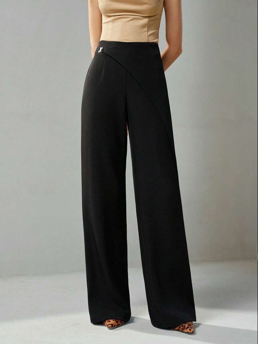 MOTF PREMIUM METAL DETAIL SIDE ZIPPER FLARE PANTS - Black - View 1