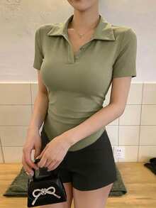 DAZY 夏秋綠色修身優雅領口短袖女款T恤 - 橄欖綠 - 查看 5