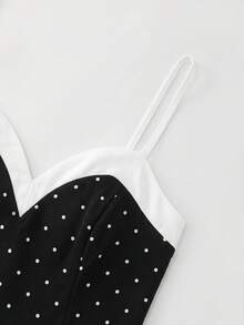 SHEIN Franclia 夏季優雅顯瘦收腰A字短洋裝法式復古撞色細肩帶小黑裙 - 黑色 - 查看 5