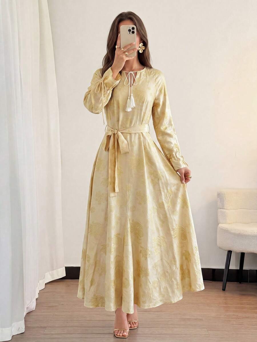 Yasmyna 女款提花流蘇領結長袖優雅阿拉伯傳統長裙 - 黃色 - 查看 1