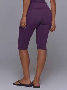 Musera Sport Sport Purple Thick Foldover Waistband Stripe Detail Fitted Split Hem Cropped Capri Active Legging - Purple - View 5