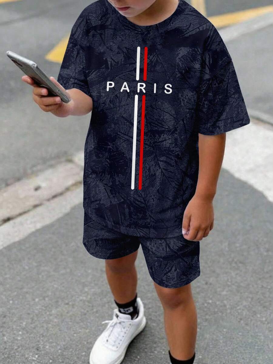 Set Kaos dan Celana Pendek Lengan Pendek Leher Bulat Minimalis Nyaman dan Modis untuk Anak Laki-Laki Remaja, Motif Teks Klasik Streetwear, Motif Garis Klasik, Motif Teks Paris, Cocok untuk Musim Semi/Panas, Cocok untuk Streetwear, Cocok untuk Pakaian yang Dipersonalisasi - MultiWarna - View 1