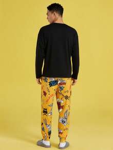 LOONEY TUNES X SHEIN Set de 2 piezas de ropa informal para hombre con camiseta de manga larga con estampado de retrato y pantalones con estampado total - Negro - Ver 2