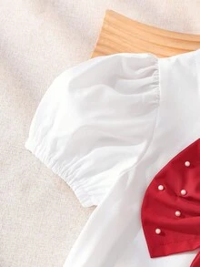 SHEIN 2件/套女童夏季短袖套裝，白色圓領上衣搭配紅色休閒長褲，3D蝴蝶結裝飾與手工珠飾，輕盈舒適套頭衫，適合年輕女孩夏季戶外玩耍、上學、休閒、度假等多種場合 - 紅色 - 查看 5