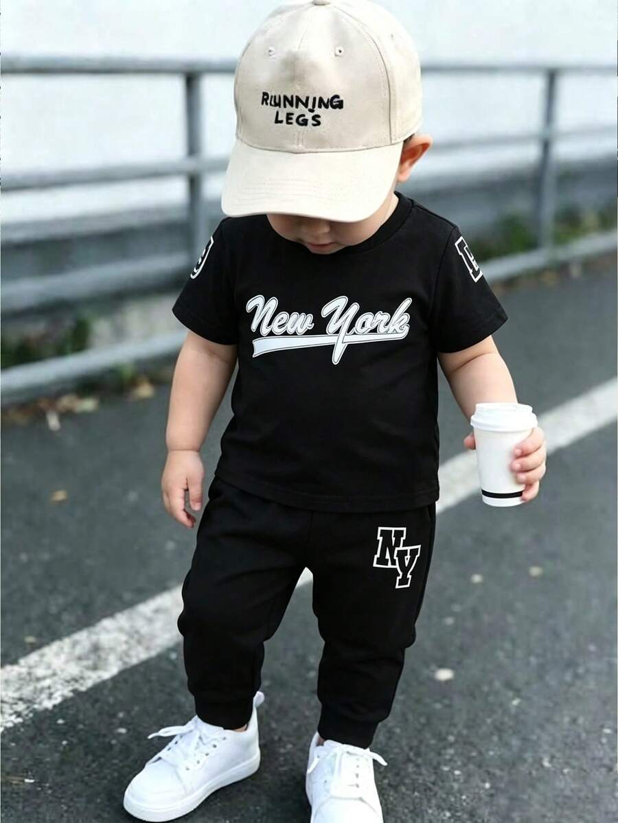 SHEIN Playful Pals 2件組男嬰休閒簡約字母印花短袖圓領T恤與彈性腰長褲套裝，適合兒童日常休閒穿著，男童套裝，秋季男童服裝，適合3歲男童，幼童男童服飾，秋季男嬰服裝