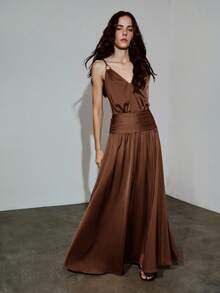 MOTF PREMIUM URBAN METALLIC RING DECOR CHAIN RUCHED LONG MAXI SLIP DRESS SPRING/SUMMER - Coffee Brown - View 1