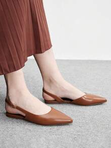 CUCCOO BIZCHIC Zapatos planos retro de punta puntiaguda con tira trasera en color marrón, sandalias con hebilla y punta cerrada para mujer, versátiles para el trabajo y el transporte diario - Marrón - Ver 5