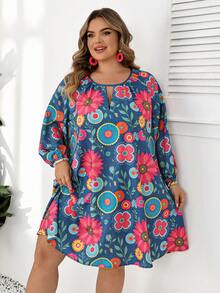 SHEIN CURVE+ 大尺碼花卉印花度假休閒洋裝 - 彩色 - 查看 4