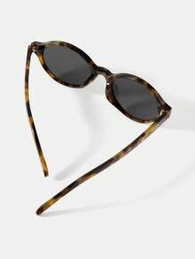 MOTF PREMIUM SIMPLE METAL TRIMMED TORTOISESHELL OVAL SUNGLASSES, COMMUTER RETRO WIND UV-PROOF SUNGLASSES, LIGHT AND FAMILIAR TORTOISESHELL NARROW-FRAME SUNGLASSES, ADVANCED ANTI-UV DAILY STREET SUNSHADES - leopard print - View 4