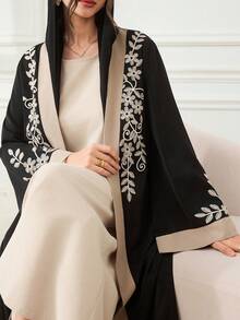 Al Najma 女款花卉刺繡長袖寬鬆優雅阿拉伯長袍 - 黑色 - 查看 7